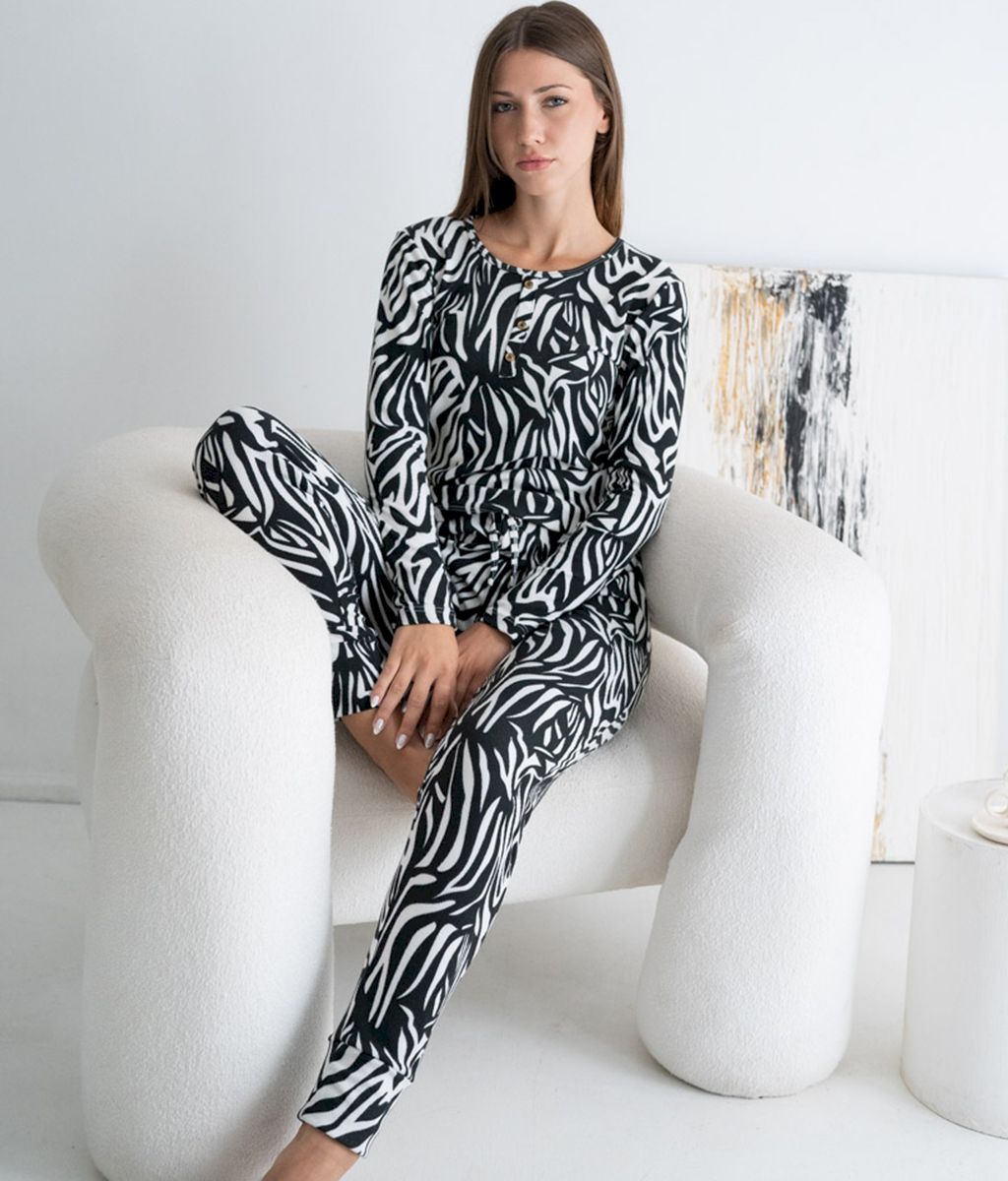 Conjunto LANILLA ANIMAL PRINT FW - Trenda